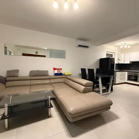 Daire Novi Novi Vinodolski